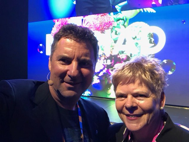 DrLarryMarshall's tweet photo. Fantastic day at #Myriad2018 talking about @CSIROnews ‘s mission to grow Australia’s national culture of innovation, and great to catch up with QLD’s Acting Chief Scientist Dr Christine Williams + @ONaccelerator grads @GroverSci out of @jcu . Shout out to #Graphair for the prop! https://t.co/ZhVmkya8Xf