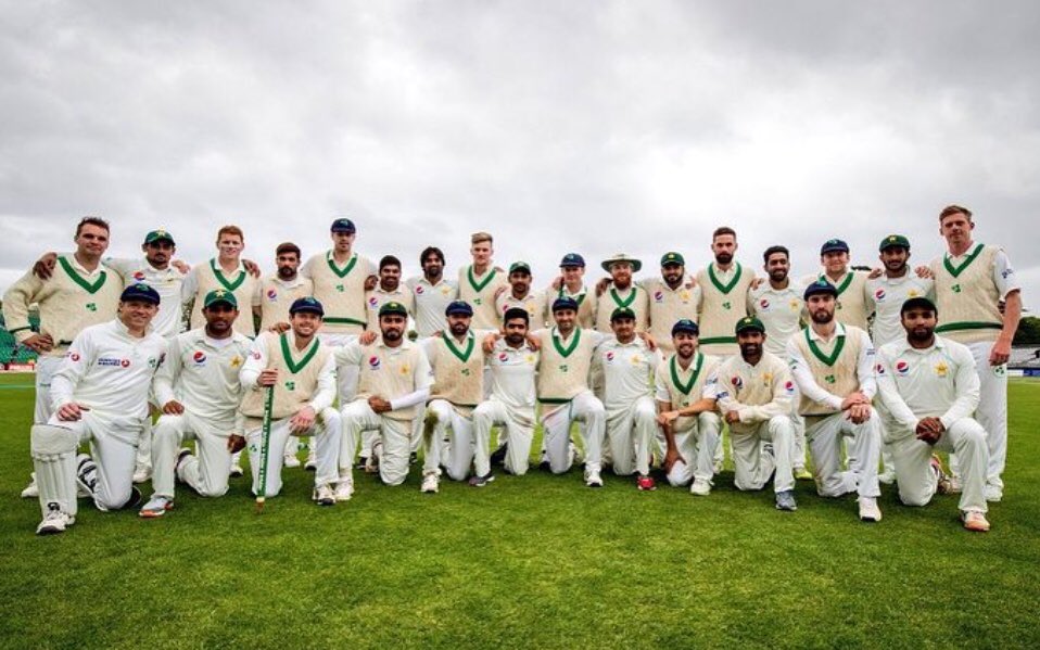 Dust has settled on our first test. Thanks to all @MalahideCC and @Irelandcricket for your work behind the scenes to put on such a brilliant event. Dared to dream at 14/3 in the 2nd innings. My fave pic of the 5 days below #IREvPAK