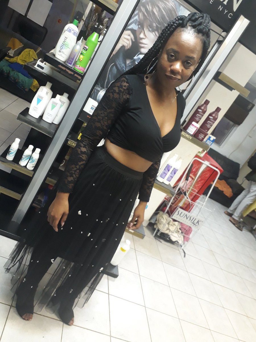 PhesihleZama's tweet photo. Lady in black #allblack #winter #selfieprincess https://t.co/UJOQScAlUZ