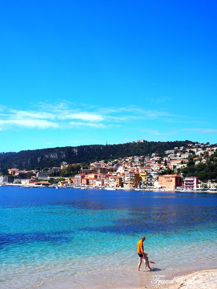 Postcards from Villefranche-sur-Mer bit.ly/2L843XH <a href="/raileurope/">Rail Europe</a> <a href="/tourism_europe/">Tourism in Europe</a> @CheeseTraveller <a href="/france_/">Visiting France</a> <a href="/FRARiviera/">FrenchRiviera.com</a> <a href="/VFrenchRiviera/">VisitFrenchRiviera</a> <a href="/TravelNoire/">Travel Noire</a> #France #FrenchRiviera #travel
