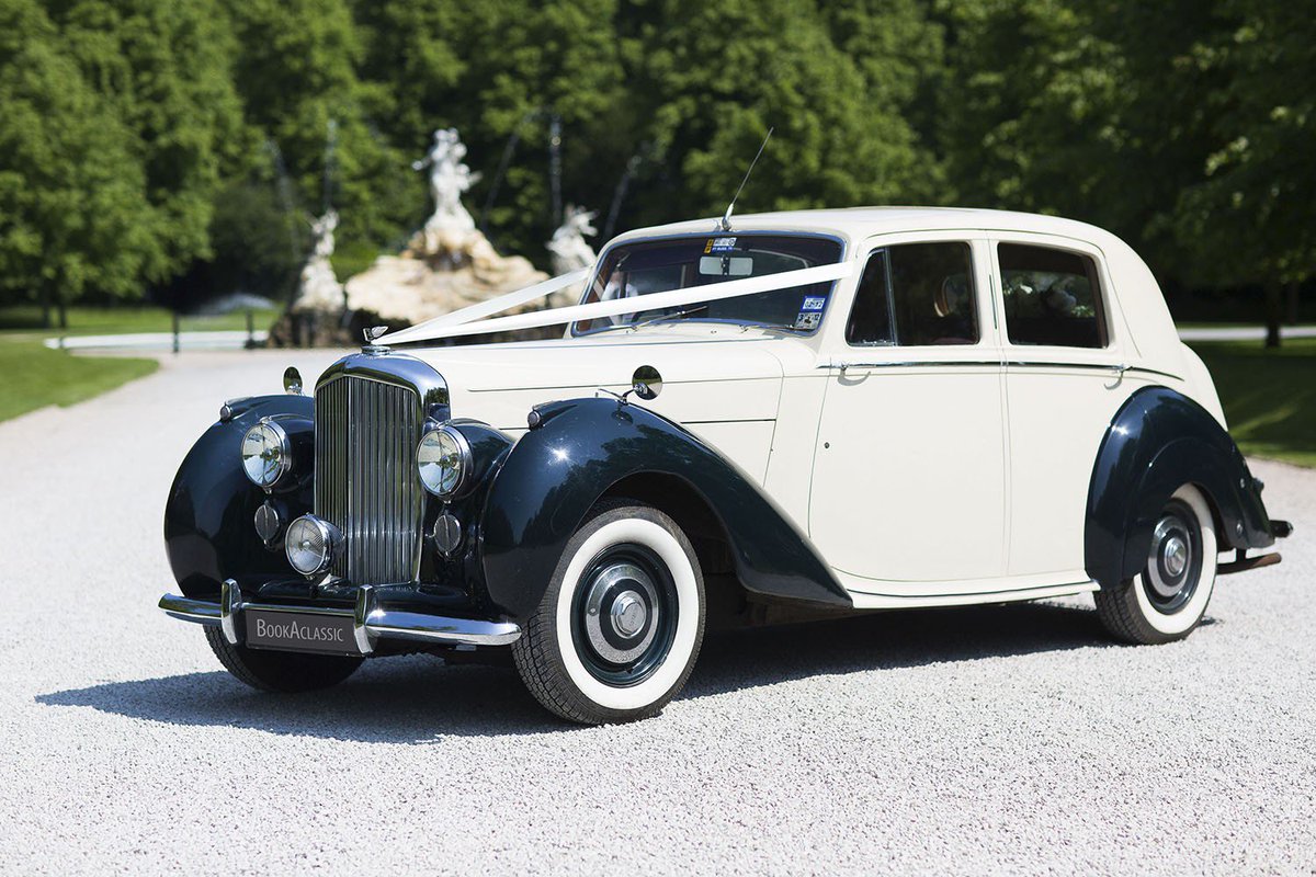 DRIVESHARE__'s tweet image. Wondering which British cars might be suitable for the #RoyalWedding? We've rounded up some of our favourite classic wedding cars from British manufacturers. bookaclassic.com/blog/classic-c… #madeinbritain