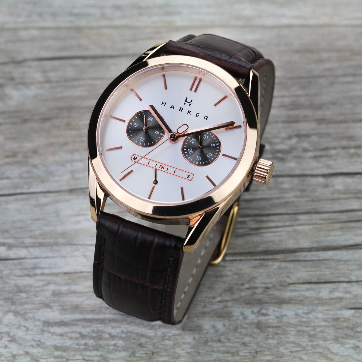 harkerwatch's tweet photo. #Retweet the Harker Watch #Competition by @harkerwatch - Enter free: https://t.co/fmzFtgyUkN @kickstarter #watches #watchgeek #wristwatch https://t.co/CtUb04wDOb