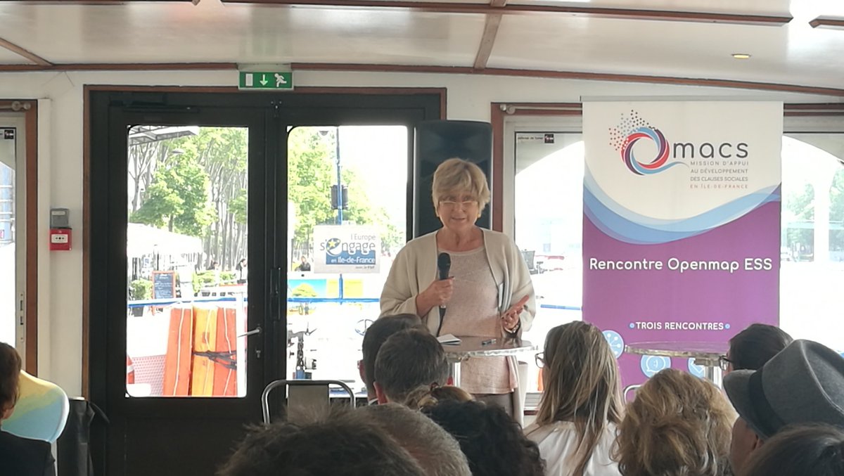 LesBeaux_Jours's tweet photo. #Pitch du traiteur solidaire @lalatabledecana à l'#OpenMapESS. 30 ans d'expérience pour remettre les personnes en difficulté sur les rails de l'emploi, à lutter contre le gaspillage alimentaire et à proposer des plats bio... Et délicieux. #Gourmandise & #Engagement ! https://t.co/PFyfSEmpiV