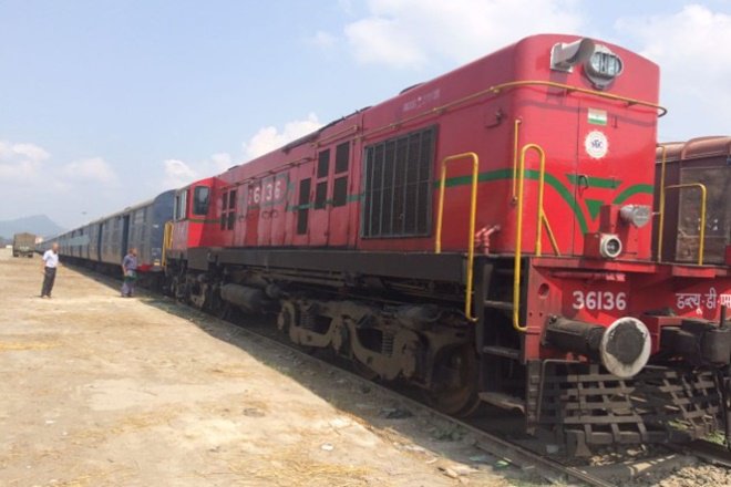 Now, #IndianRailways Parcel Cargo Express Train to transport agricultural produce from #NorthEast to #WestCoast financialexpress.com/infrastructure…

<a href="/PiyushGoyal/">Piyush Goyal</a> <a href="/PiyushGoyalOffc/">Piyush Goyal Office</a> <a href="/RailMinIndia/">Ministry of Railways</a>