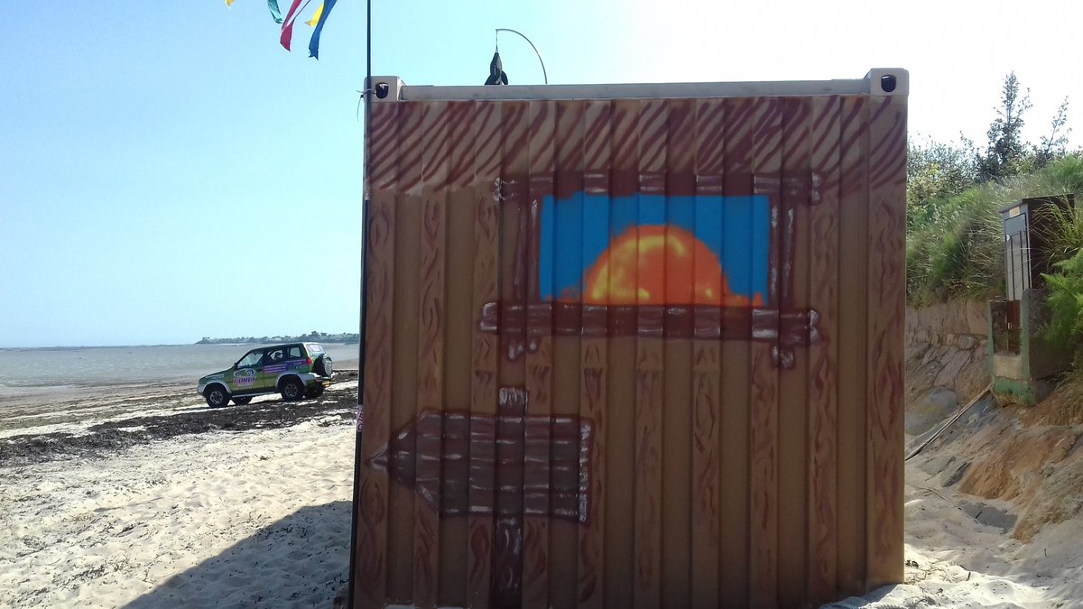 LoakeRobert's tweet photo. Loving the view for my beach mural https://t.co/07Utp6Ezim