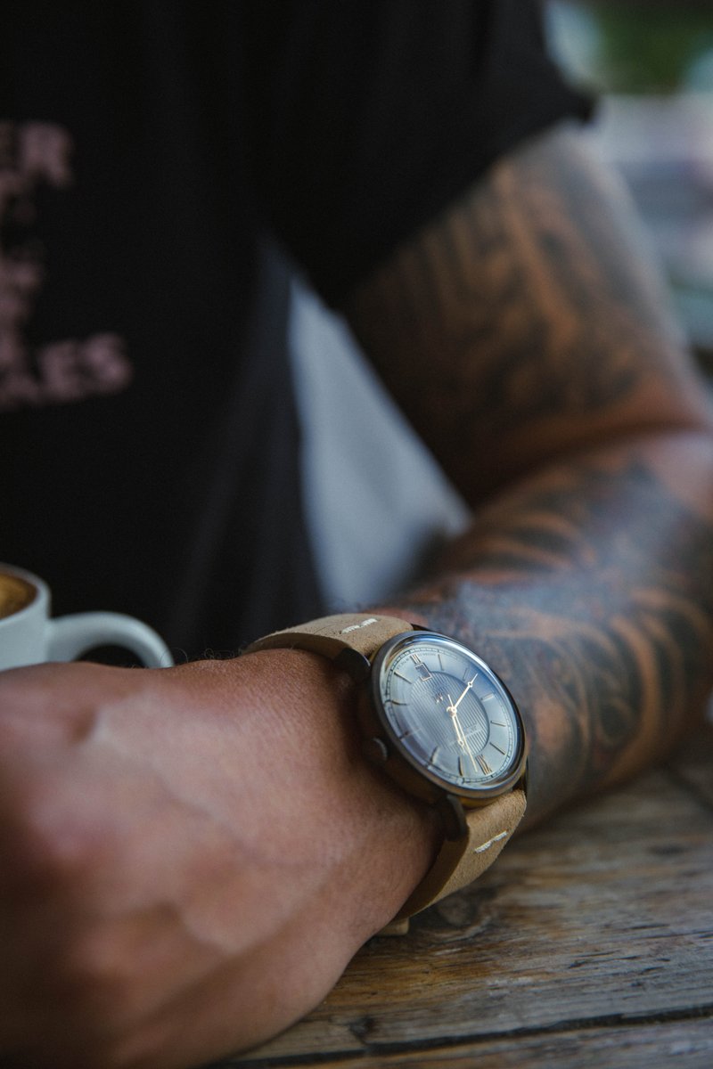 #McCabeGent @ricmtat in the Heritage Automatic (JM-1022-0A) available on mccabewatches.com with free worldwide shipping. 

Shop Now: ow.ly/z9wz30k2FlS