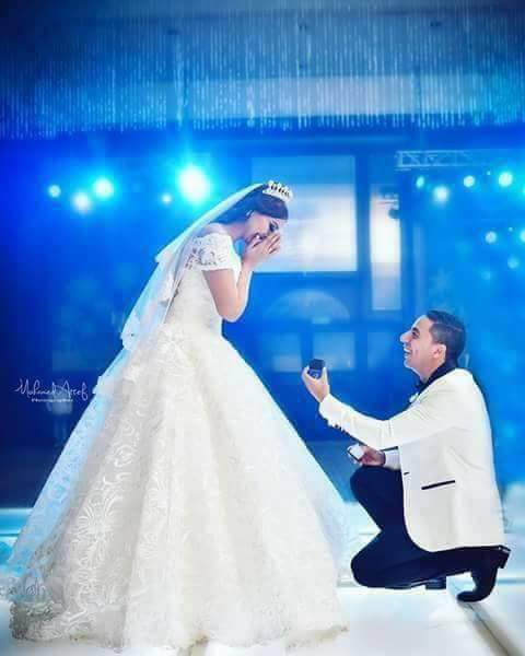 esraaelsenbawy's tweet photo. هو انتي كنتي نازله بالفستان دا صدفه ؟! https://t.co/5zCEc47DtN