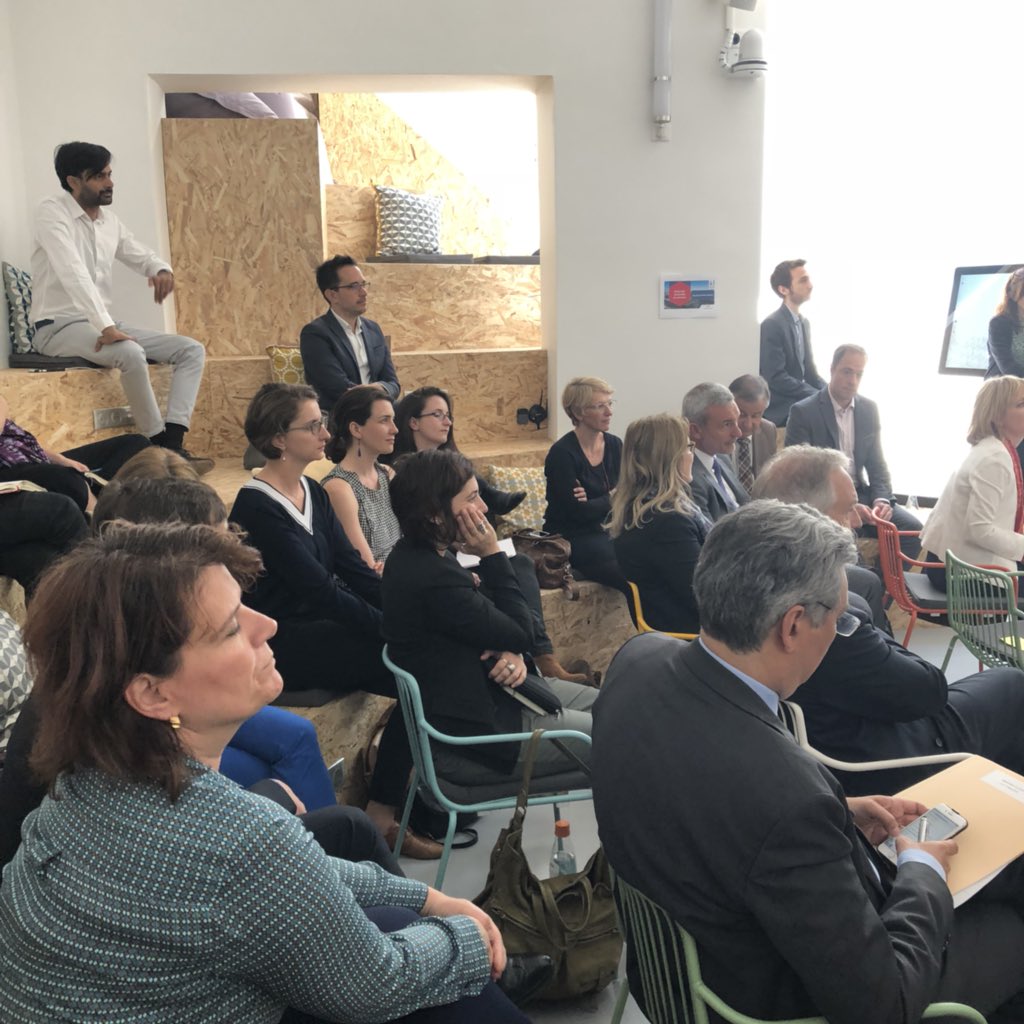 3F_Officiel's tweet photo. [séminaire 3F @ActionLogement]Jeux Olympiques 2024, village olympique + village des médias : enjeux, objectifs, contraintes, calendrier. Tour d’horizon + ateliers de travail à #houseofcodesign @villesaintouen ! @Apur_75 @PlaineCommune @seinesaintdenis @Paris2024 https://t.co/K6mMgpJd4c