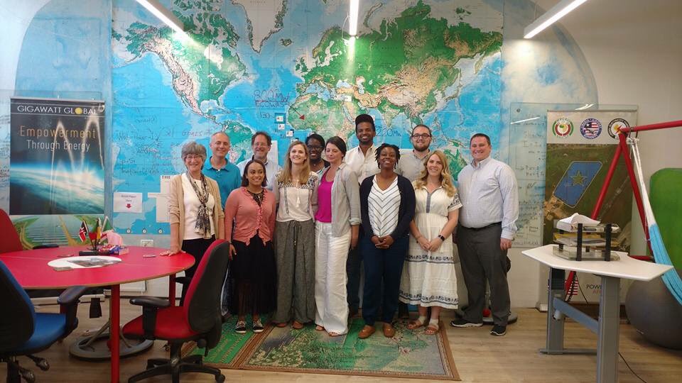 kaptainsunshine's tweet photo. Green energy for conflict resolution with @TAMU Law School ☀️✌️ https://t.co/ZVo6IKVPrd
