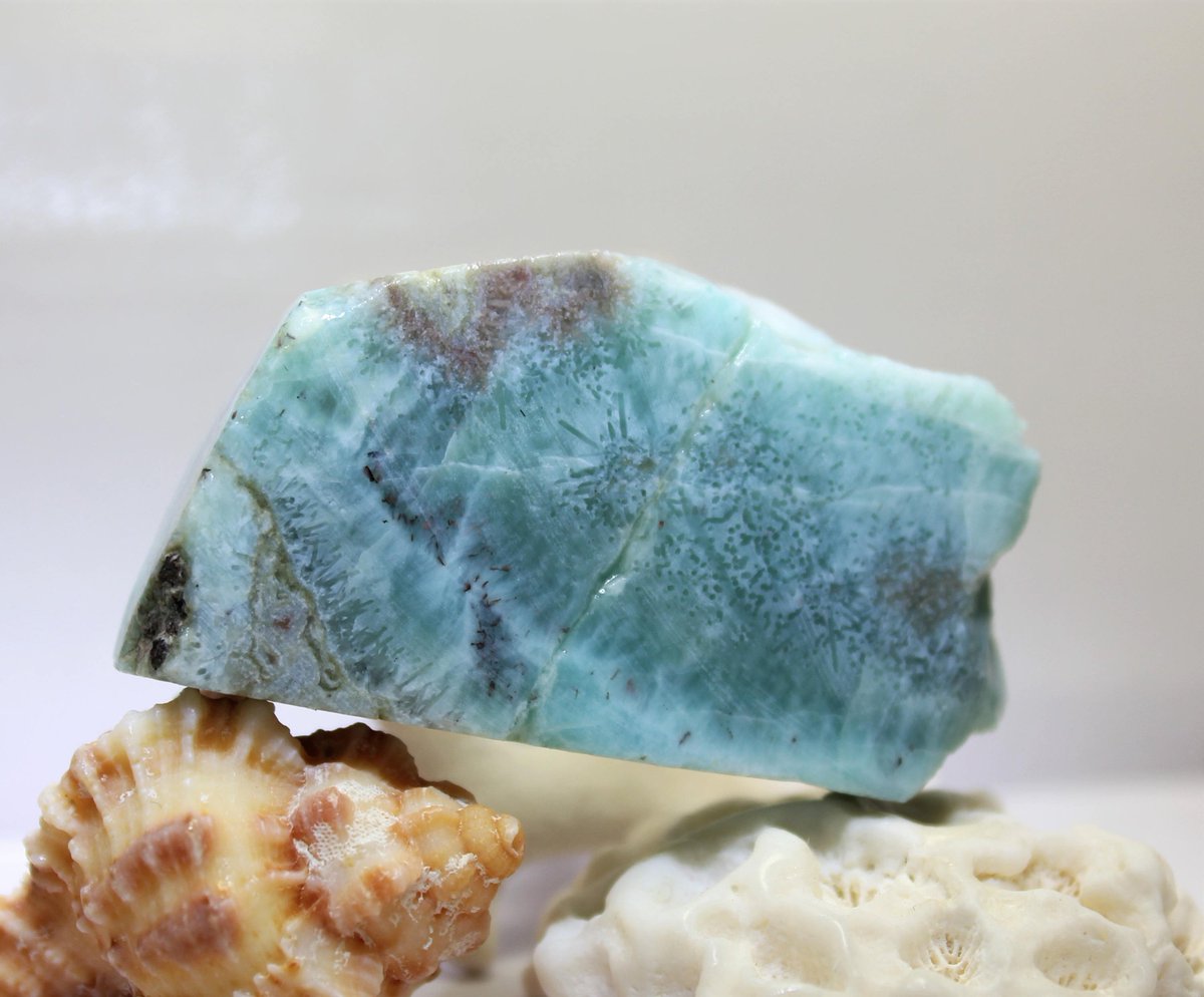 Yu2Xiaogang's tweet photo. Dominican Aquamarine Blue Larimar 28g Slab Free Form Display Lapidary Cabbing Pectolite Rough Raw Mayan Beach Atlantis Stone 140ct https://t.co/UyrKIRccXZ #Caribbean #jewelry #etsyshop #etsysocial #MyBeachStore #etsymntt #boho #larimar #RoughLarimar https://t.co/SLejeCrud5