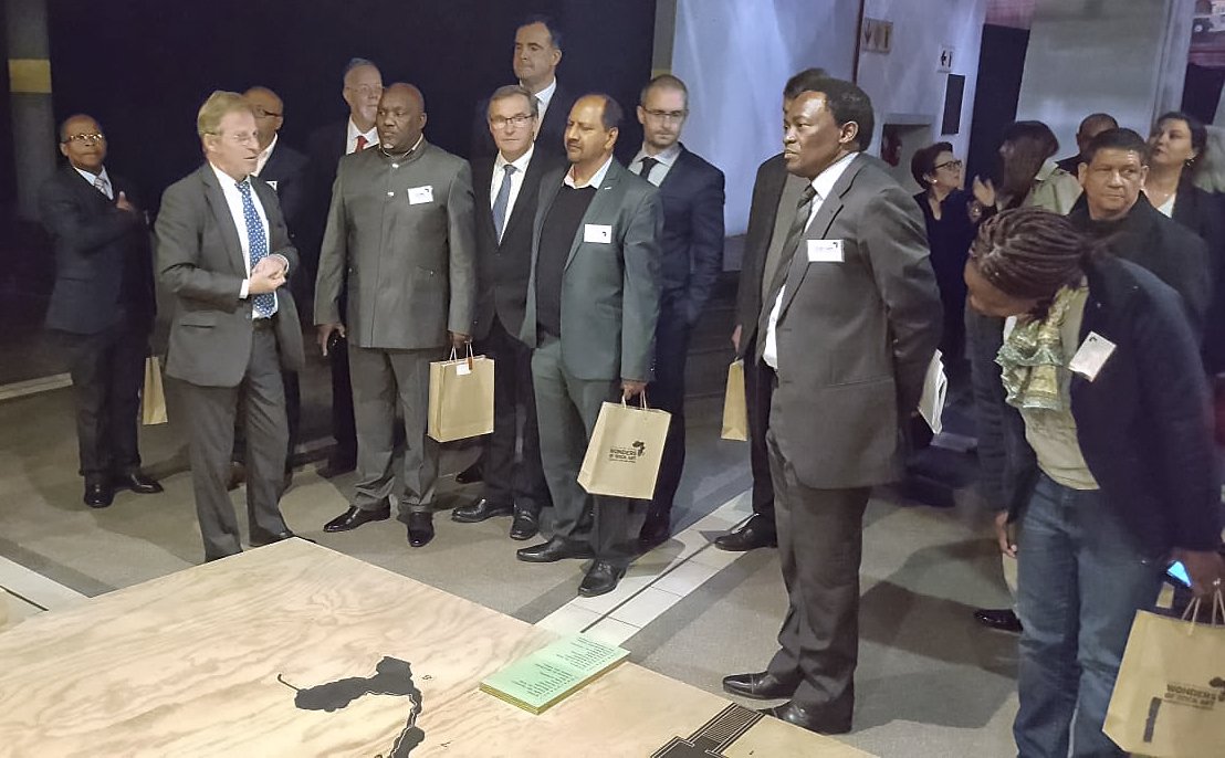 germinalpeiro's tweet photo. Inauguration de #Lascaux 3 à #Johannesburg : une nouvelle étape pour l'exposition itinérante de ce chef d'oeuvre de la #préhistoire qui, en s'ouvrant sur le monde, nous permet de comprendre d'où nous venons et où nous allons. @SciBono @jeanniknadal #Dordogne https://t.co/SLK0ySSt3w