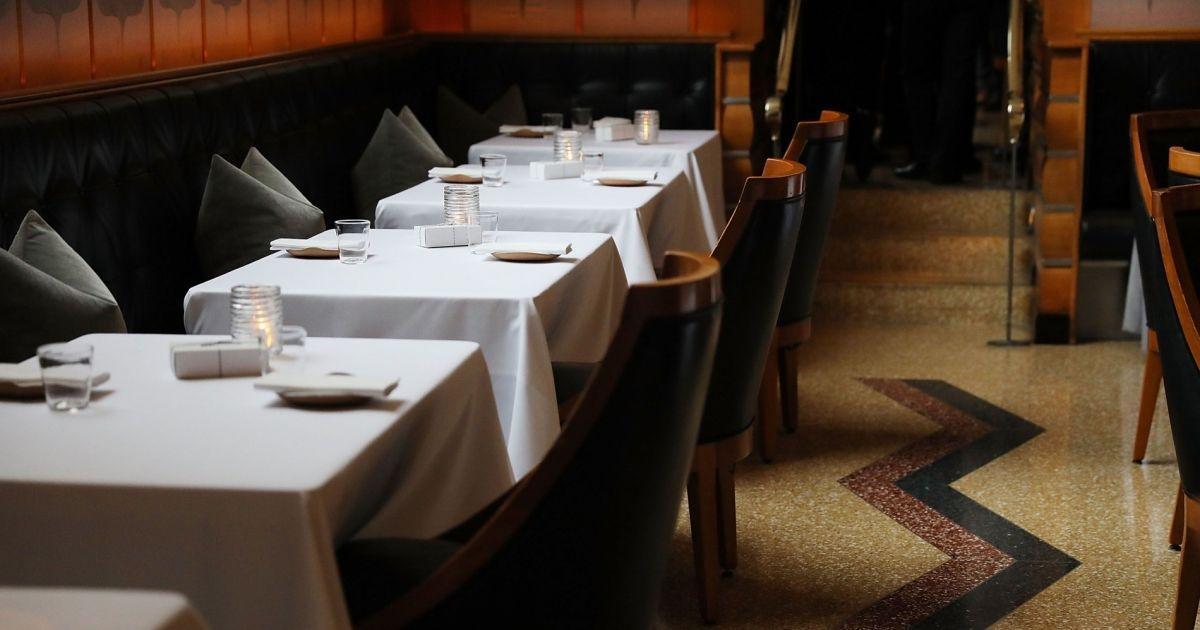 Le_NouvelObs's tweet photo. L'Avenue, le restaurant parisien qui refuse "les arabes" et les femmes voilées https://t.co/YuHd1NNuC3 https://t.co/n5JSAL7T8N