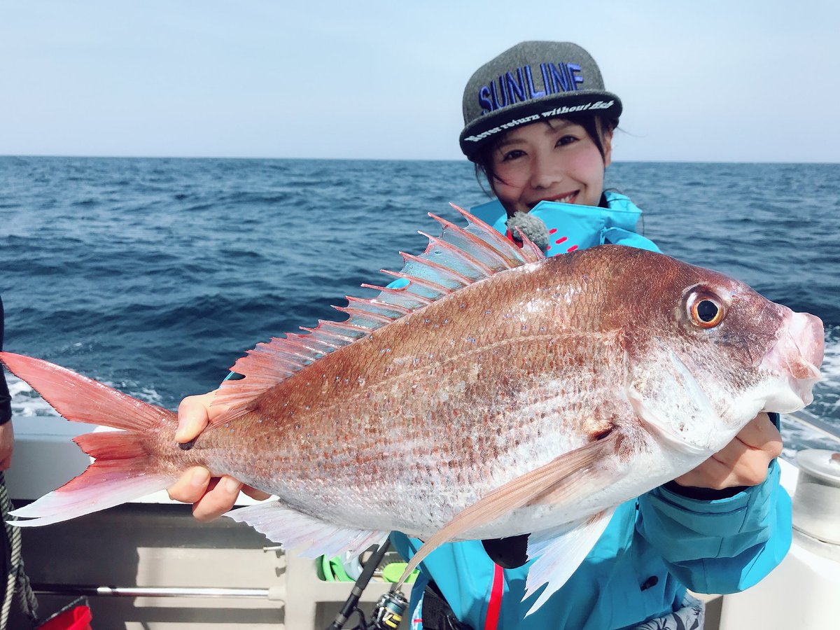 sayurisandesuyo's tweet photo. アピスTVテクニカル！
玄界灘キャスティングヒラマサ後編はこちら！

みんな目標達成できたでしょー��？

↓↓↓
https://t.co/xDYbJU12pC https://t.co/eJ7OuiwmHh