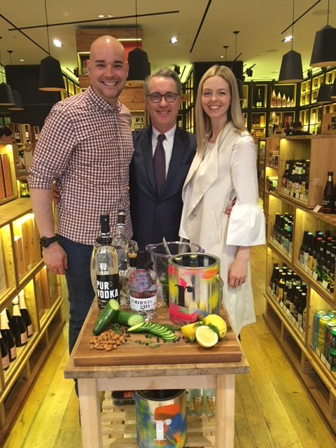 JohnColemanMTL's tweet photo. Great meeting with Karolyne and @nduvernois, extraordinary #Québec entrepreneurs, here in London for the launch of @pur_vodka and @romeosgin in the #UK! https://t.co/HCwqRob4kS