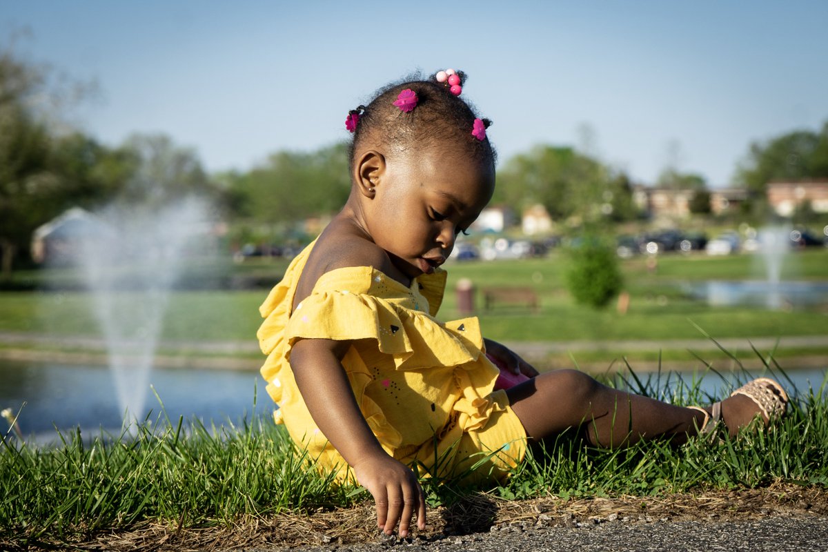 iCaptureMedia_'s tweet photo. Here are 3 more images from my #2yearold #photoshoot!!! She was such a burst of energy!!! Can’t wait till the next shoot. I’m going to be trying some new things I’ve been studying. #OffCameraFlash #HighSpeedSync #IShootWithSony #SonyA7!!! #MoreToCome https://t.co/Wrq0qTR1pi