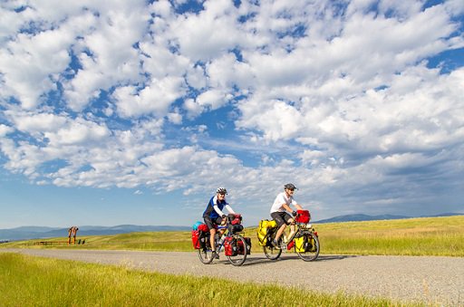 advcyclingassoc's tweet photo. #northerntier The window is open for our most northern epic ride #cyclosource #roadslikethese #adventurecycling https://t.co/iUt124xGYM https://t.co/VeejWerrNP