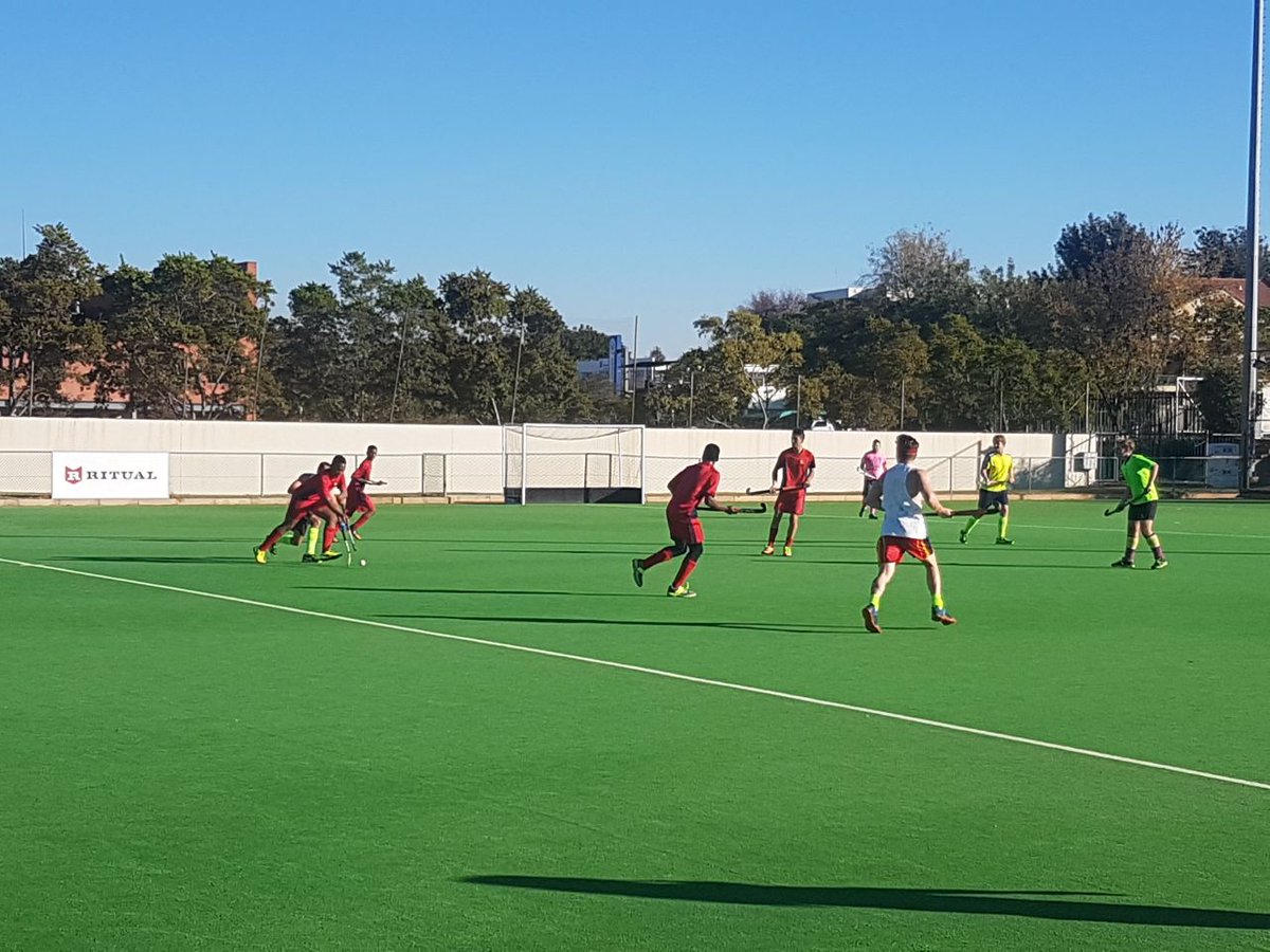 A great day out with the Hockey Boys' First Team and Hyde Park Old Boys!