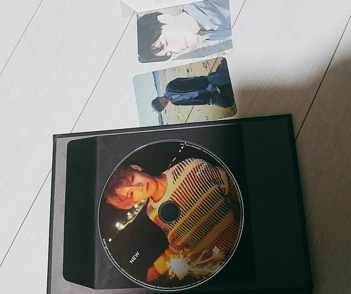 igut_jugut's tweet photo. 💜 JBJ NEW MOON 앨범 판매 💛

제비제 뉴문 부를게 앨범 판매합니다
포카 씨디 개별 판매 가눙해요
일괄 1.3(등포)
개별 0.3(미운포)

준등기 +0.1
등기 +0.3 https://t.co/kiSdv7Kehy