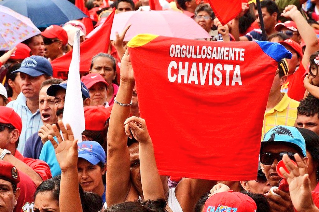 PartidoPSUV's tweet photo. ¡COMPATRIOTA! Acudamos todos este 20 de mayo a las urnas electorales a reafirmar nuestro compromiso con el legado del comandante Hugo Chávez  #VenezuelaVotaEl20M https://t.co/f9mio0AE3g