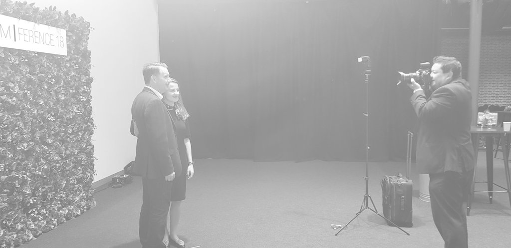 T11XKS's tweet photo. Photo opportunities today @EVCOMUK by @mega_pics_sell
#strikeapose
#Photos
#Creative
#Technology
#EVCOMference18 https://t.co/Wc1z7WoSYJ