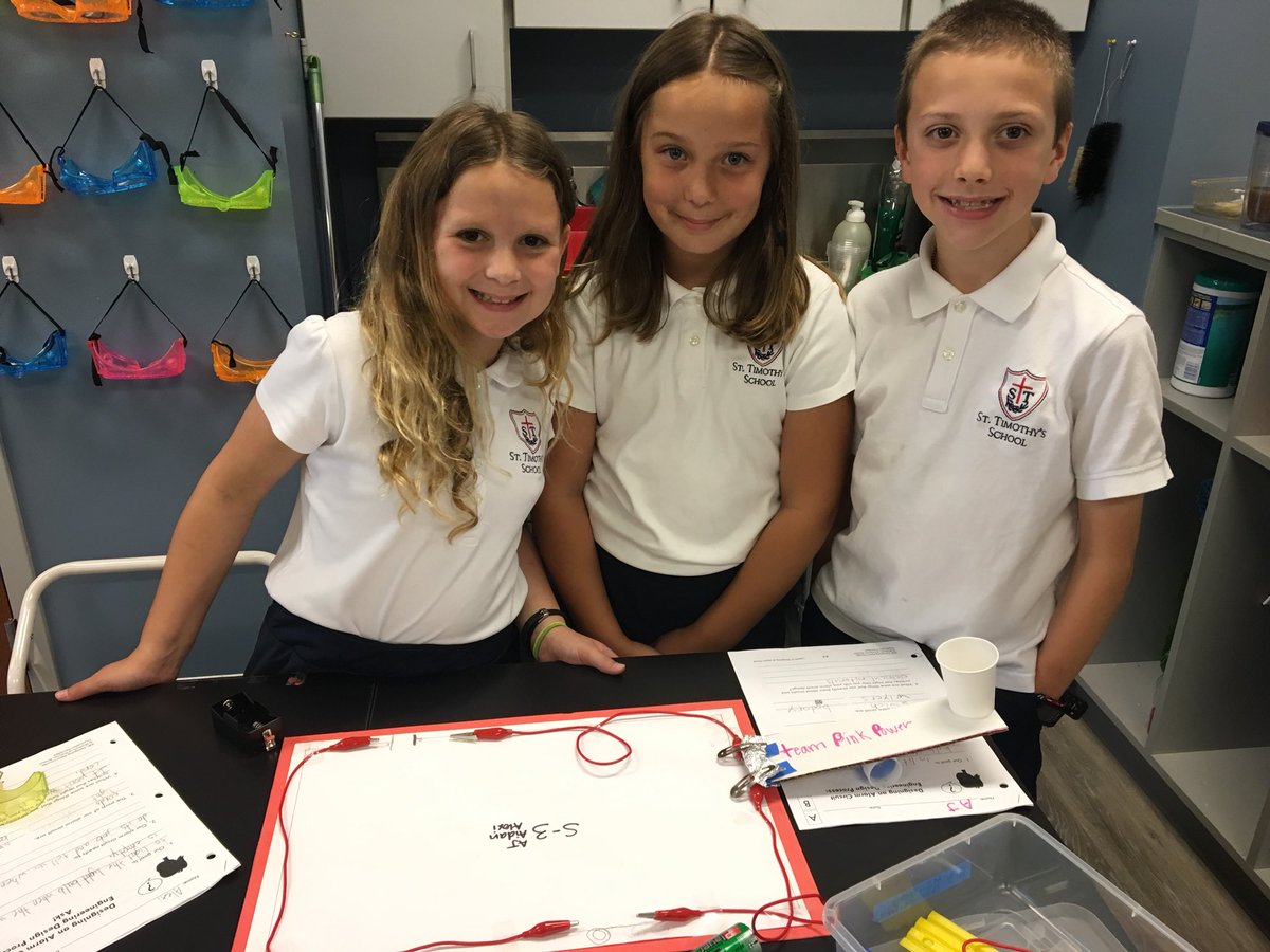 STSScienceLab's tweet photo. Third graders are using what we’ve learned about electricity and circuits to design their own switches and “alarms!” #engineeringiselementary @STSScienceLab https://t.co/AMGeMDS2Ty