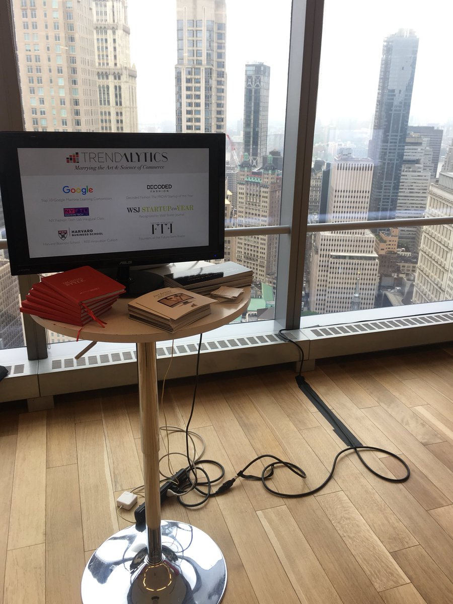 TrendalyticsCo's tweet photo. We may have grey skies in NY today, but we’re enjoying the views and discussions at the @IntersectRetail Fashion Leadership Summit! We’ll be live tweeting the best takeaways from talks throughout the day. https://t.co/uuQVWESFSp