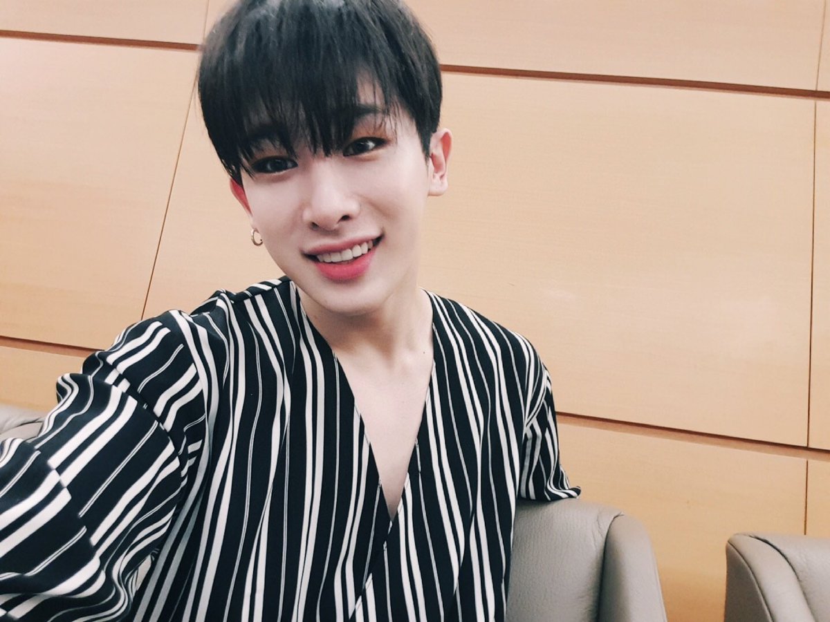 Official_MX_jp's tweet image. [#ウォノ] 僕たちも 一年になりました！日本語を もっと勉強して、たくさん 会話します‼︎  愛してます！