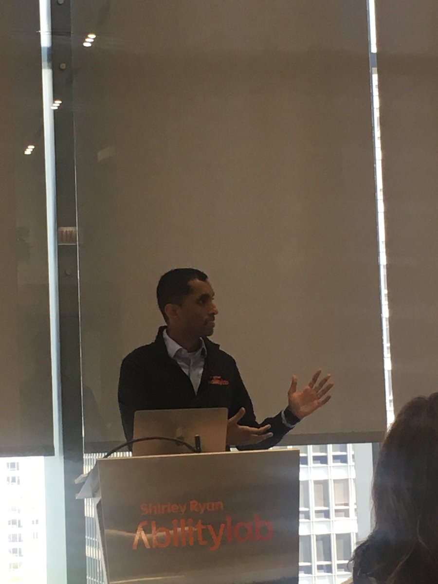 MonicaRhoMD's tweet photo. Golf and health symposium at #ShirleyRyanAbilityLab today! Welcome to all our international speakers! Great job in directing and leading the course - @pjayabalanMDPhD and @KolskiMelissa #golf #golfandhealth https://t.co/PekvZ5FYkP