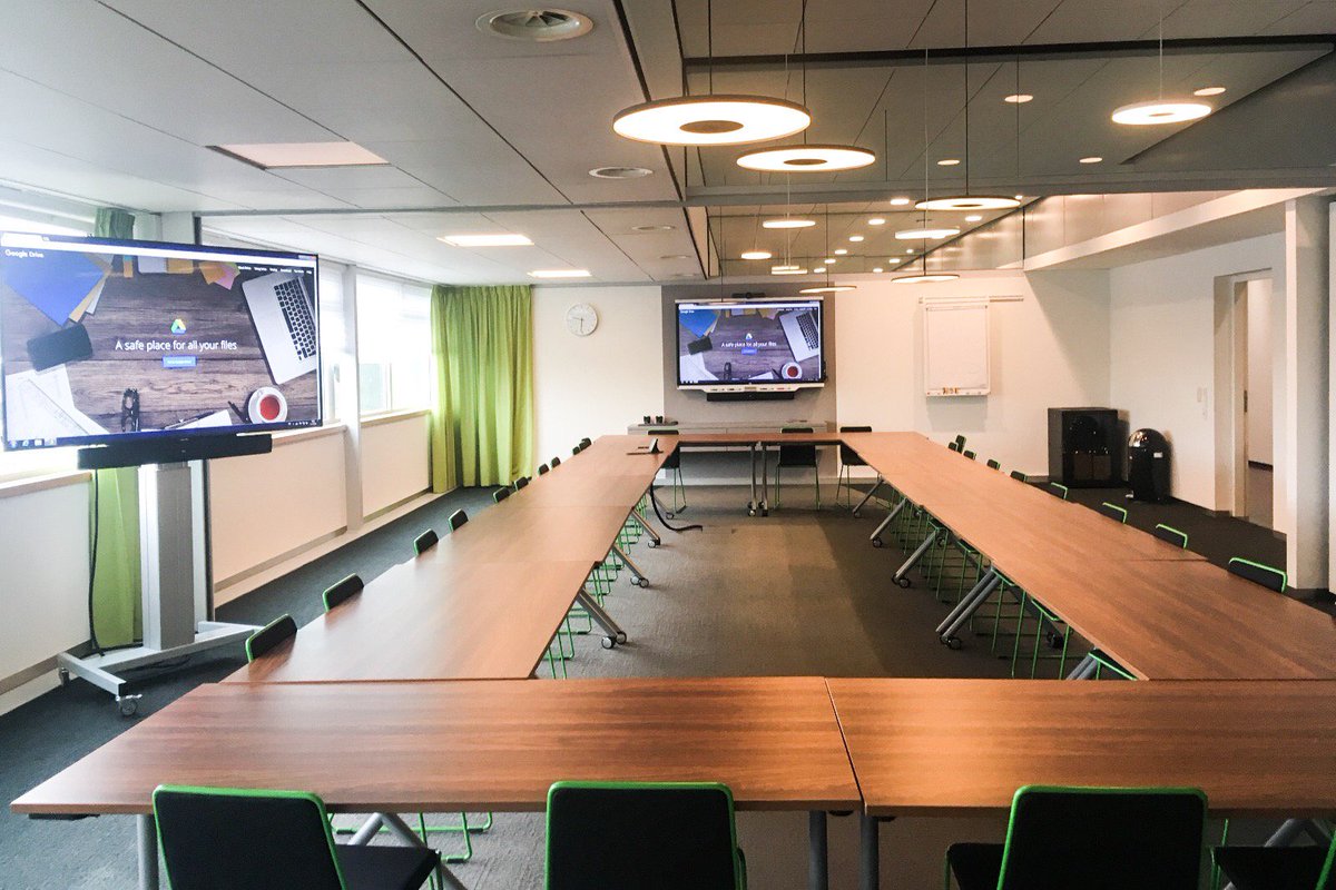 HeclaHengelo's tweet photo. ✅ Vergaderruimte(s) voorzien van high end AV, waaronder: een touchscherm, presentatiescherm, draadloos presentatiesysteem, geluidsondersteuning doormiddel van een soundbar en een bedieningspaneel waarmee de AV middelen centraal kunnen worden aangestuurd. #presenteren #vergaderen https://t.co/VkROMN8qUT