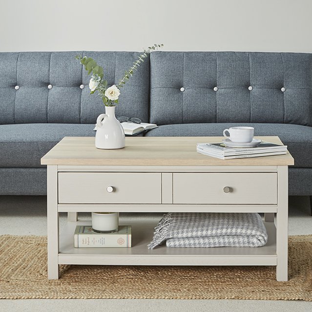 CorndellFurn's tweet photo. Our new #Woodstock living &amp; dining collection has a choice of six naturally inspired #paint #colours which are applied to accentuate the quality &amp; grain of the #oak. This gives the #furniture a unique freshness &amp; creates a striking yet sophisticated look for your home #Corndell https://t.co/auKe0TlOoq