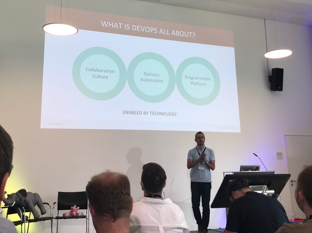 fr_roya's tweet photo. Keep the innovative work to humans give the repetitive ones to automation, @siamaks from @RedHat explains Ten Ways Kubernetes Enables DevOps at #DoDKiel18 #DevOpsDaysKiel #Devops https://t.co/dCBW2BBfLK