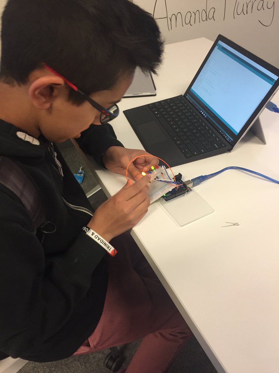 MsBachart's tweet photo. This is how we camp. #technovationcamp #thereisnosuchthingasfailure @PembinaTrails @ICTAM  @iainrifffel https://t.co/WWqgoY501w