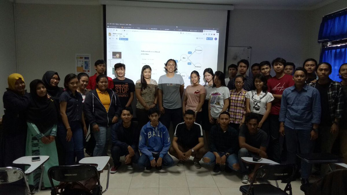 DataScienceIndo's tweet photo. Minggu lalu, di DSI chapter Bali Meetup #5 mahasiswa, data analyst, scientist, masyarakat umum, bahkan pegawai asing jg antusias untuk belajar materi "Prediction with Markov Chain" dg mas Reza Primasatya, salah satu pengurus DSI Chapter Bali.
#BaliMelekData #datascienceindonesia https://t.co/MXK7mj1cyN