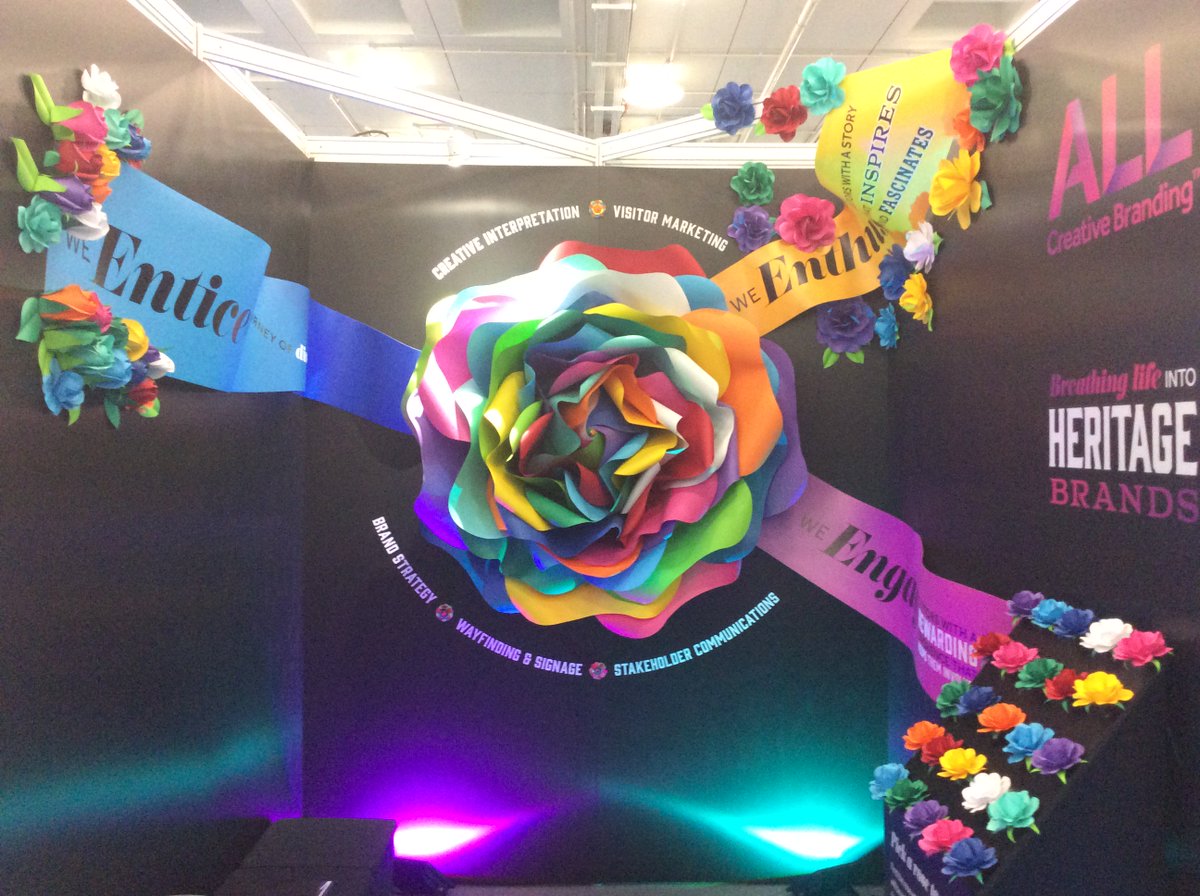 DonCurates's tweet photo. My prize for the best looking @MandHShow stall definitely goes to @ALLCreativeLDN #roses #papercraft #heritage 😊👍🏾👍🏾 https://t.co/jwr9r1GgGR