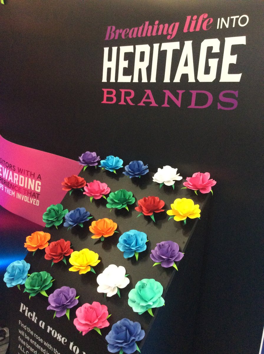 DonCurates's tweet photo. My prize for the best looking @MandHShow stall definitely goes to @ALLCreativeLDN #roses #papercraft #heritage 😊👍🏾👍🏾 https://t.co/jwr9r1GgGR