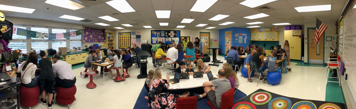 LynnKMitchel's tweet photo. #mitchelsquad flipped roles at our parent event and taught their parents how to code! @codeorg @GatorRunElem @BrowardSTEM https://t.co/KF1yAomxbh