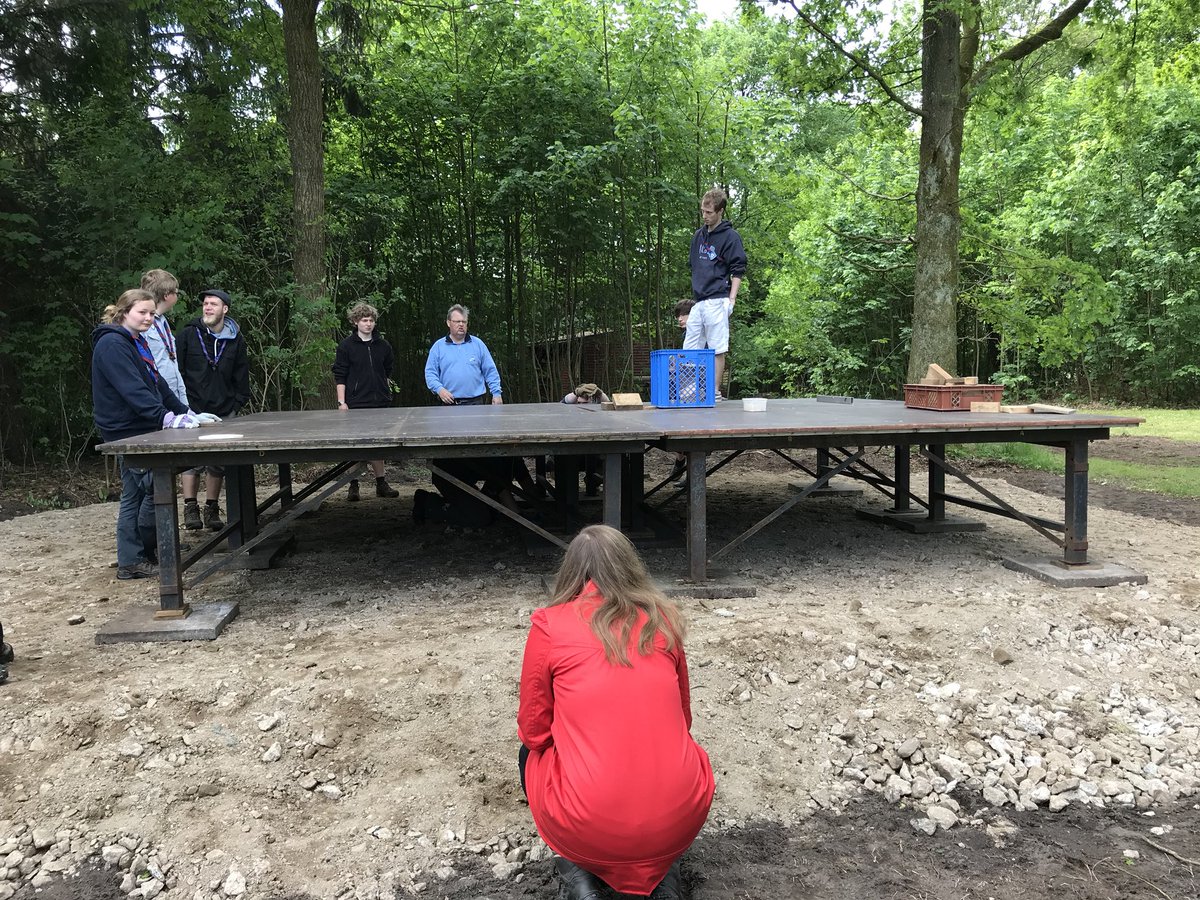 Ein großer Tisch!
#PfiLa18 #pfadfinden