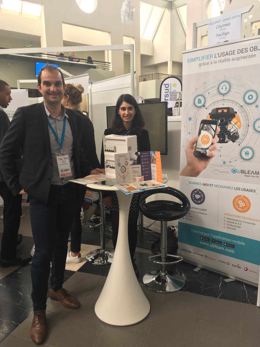 innopole's tweet photo. #ITTD : on retrouve bien sûr @Ubleam_dev et son innovation phare le #bleam. Adapté pour les industriels, les fabricants de produit ou encore les gestionnaires de bâtiments, il permet d'interagir avec les objets simplement depuis 1 application mobile en réalité augmentée. #IoT https://t.co/p0qXtgimNV