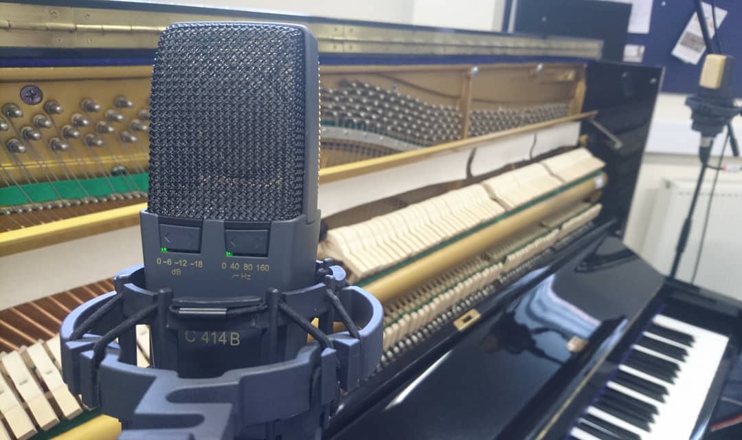 ambrosounds's tweet photo. Put this pair of @AKGaudio C414s to work yesterday on an amazing piano piece. Excited to get to work on this! #akg #piano #music #studio https://t.co/X8QdGGFf8p