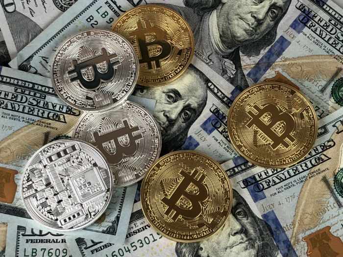 consorsbank's tweet photo. Michael Novogratz: Vom #Investment- zum #Bitcoinbanker. https://t.co/bXXBaMcvSd https://t.co/4hQM1uc1Kd