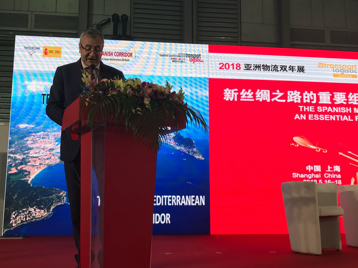 PuertosEstado's tweet photo. Llorca @PuertosEstado presenta los #puertos y el #CorredorMediterráneo español como parte esencial de la nueva #RutadelaSeda que enlaza China con Europa en la conferencia organizada por @PuertosEstado en #TransportLogisticChina. https://t.co/JfsVVi7QGV
#PortsofSpain #TLChina https://t.co/mMvF9M50LN