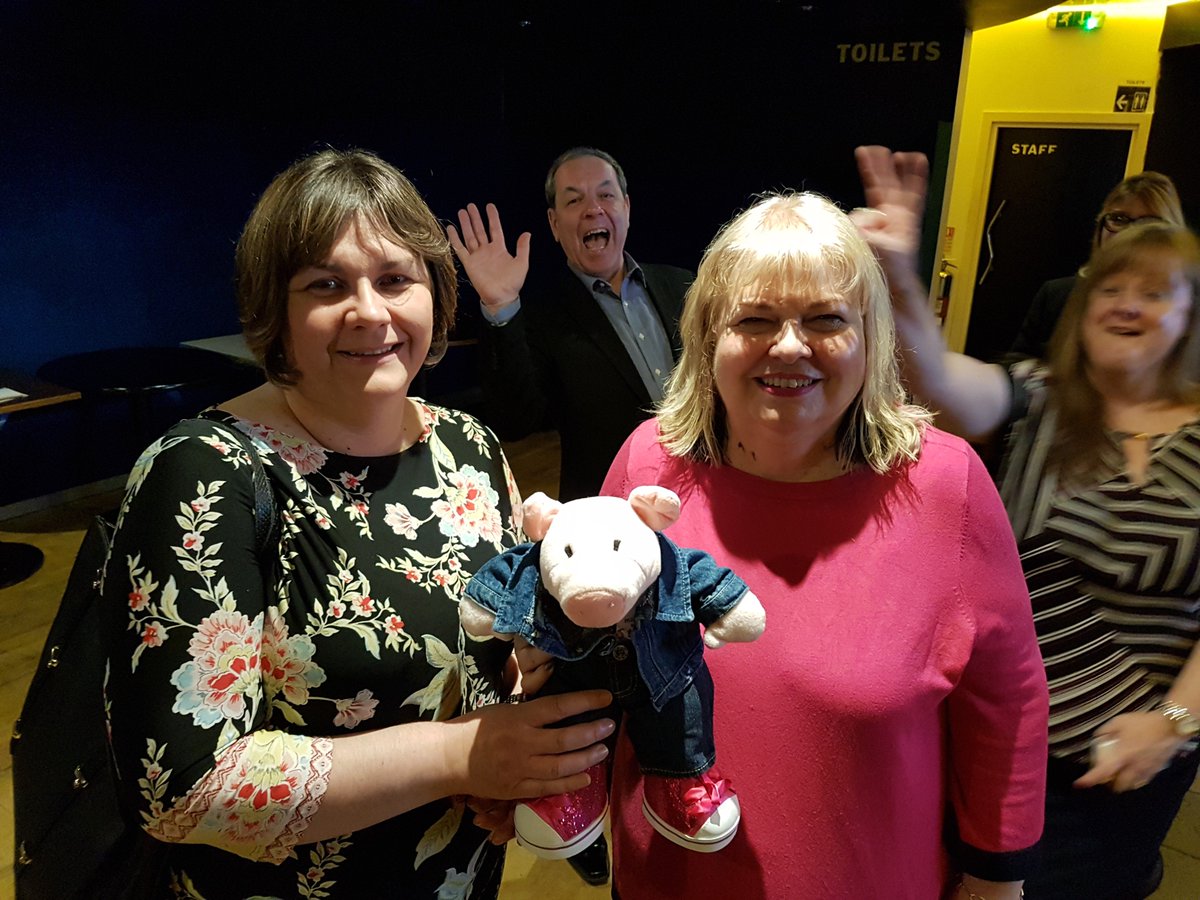 LilPigMarketing's tweet photo. Some more snaps from #GrampianBusinessFinders with @BreakneckComedy earlier this week! A great mix of familiar and new faces as always – hope you all found it useful and made good contacts - hope to see you all again in June #KeepingBusinessLocal #Networking https://t.co/mSlVB2iSiu