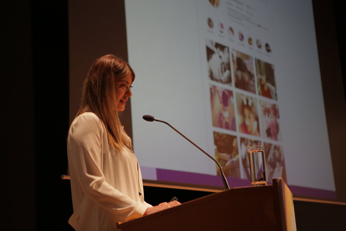 H διευθύντρια του <a href="/queengr/">Queen</a> Δέσποινα Καμπούρη μιλάει για την μετάβαση της από τα παραδοσιακά μέσα στην digital εποχή! 
#sef18 #socialexperienceforum