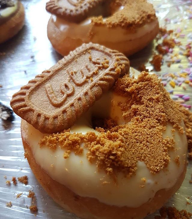 EastCroydonCool's tweet photo. #Vegan doughnuts have arrived at @CoffeeShotter! Bravo @berightbake 😋👏😋👏 #EastCroydonCool https://t.co/aYkWi1JwPH