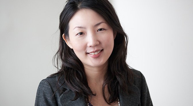 oiioxford's tweet photo. Today at 17:00 #OIIevent 'Russia, Cambridge Analytica, and What Else? Groups and Targets behind Divisive Issue Campaigns on Facebook' with Professor Young Mie Kim https://t.co/JmkRanA5Ai https://t.co/46C1u04YiT