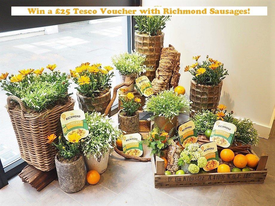 FrenchieMummy's tweet image. NEW BLOG ANNIVERSARY GIVEAWAY! Win a £25 Tesco Voucher with @RichmondFoods To enter this #giveaway share with us your fave recipe with #richmondsausages  #comp #ad #nationsfavourites #goodfood #RT

dld.bz/gPgJT