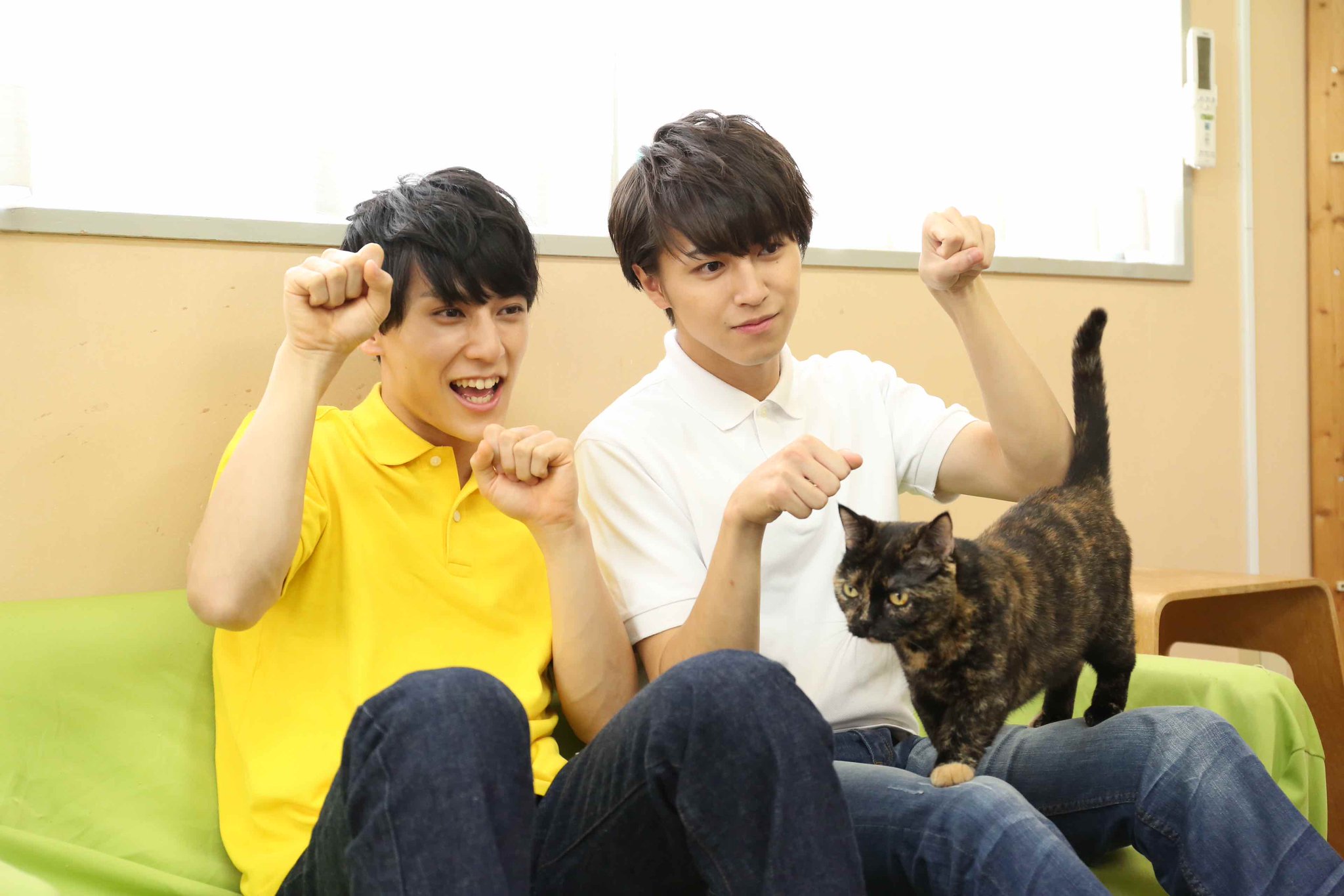 公式】超特急の撮れ高足りてますか？ on X: 