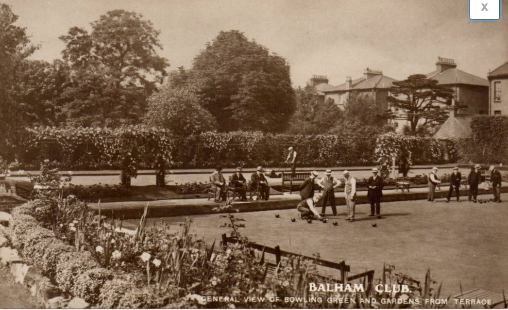 BalhamClub's tweet photo. Beautiful photos of the old bowling green. We have to save this space!!! OBJECT to the development NOW!  #SaveTheGreen  #Balham  #Wandsworth  #SayNoToDevelopment  #SayYesToCommunity https://t.co/aPjSDw16IH