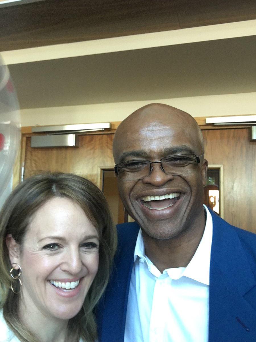 Juliet_onair's tweet photo. Talking teamwork with this winner. Let’s not leave it a decade before working together again @krissakabusi @officialNICEIC #livesouth #lightbulbmoment #bts @EpsomRacecourse #electricians @officialELECSA #18thedition https://t.co/ULVI3GFW85