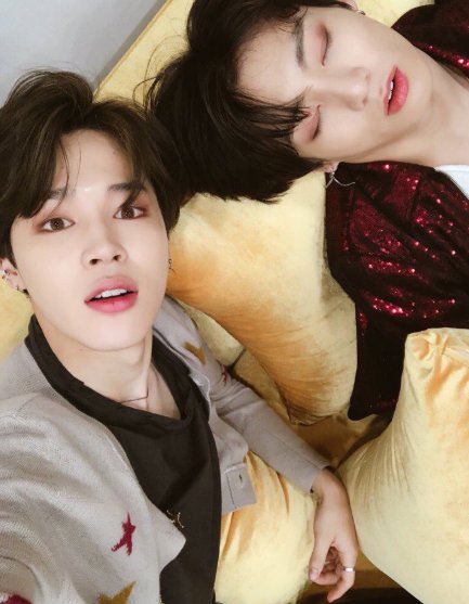 youroppav's tweet photo. когда нибудь мы увидим спящего Чимина
#iVoteBTSBBMAs https://t.co/q64QY7CSTp